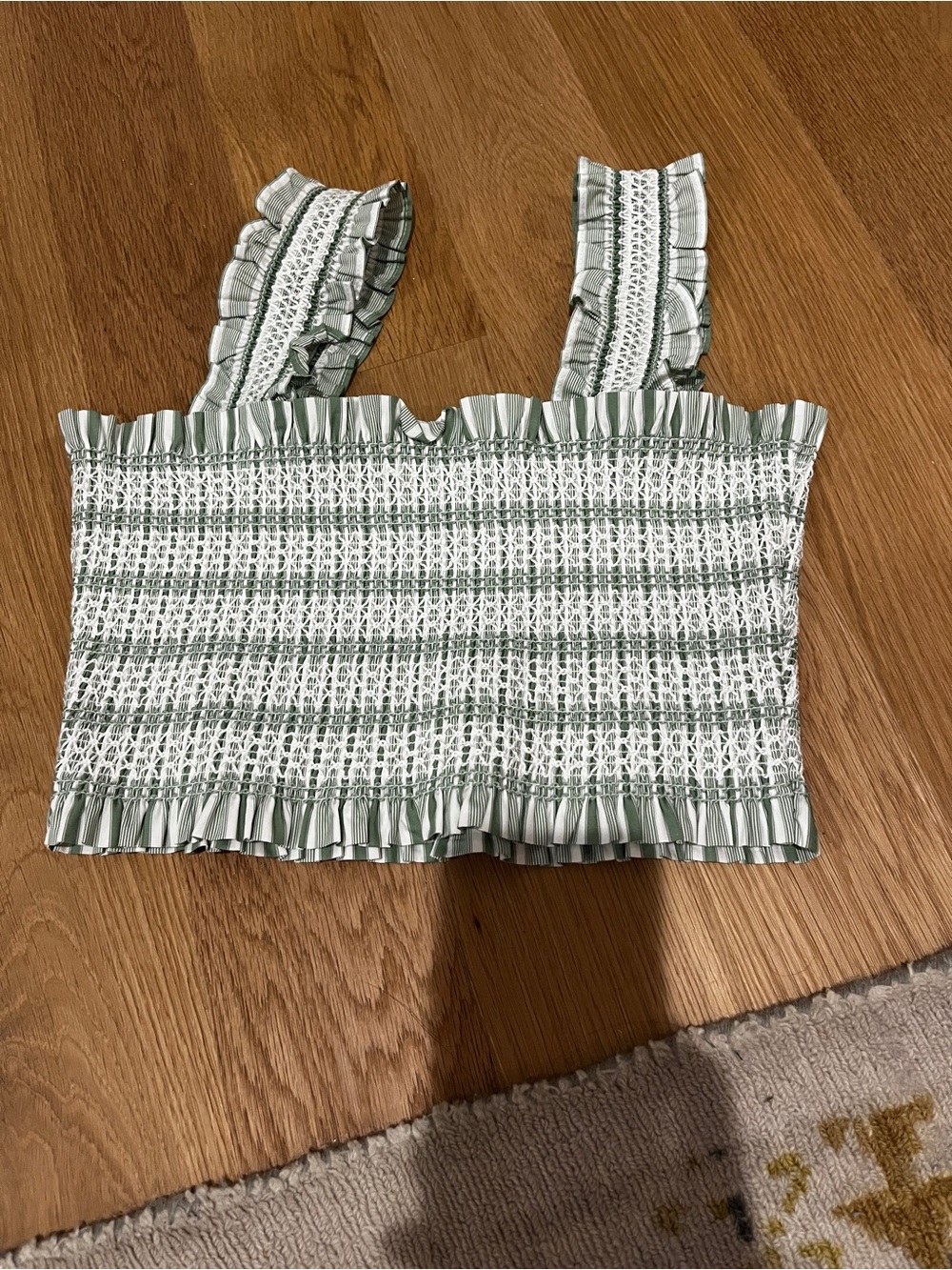 Hill House Azalea Nap Crop Top Medium Apple Green Variegated Stripe Like Ne - Picture 6 of 9